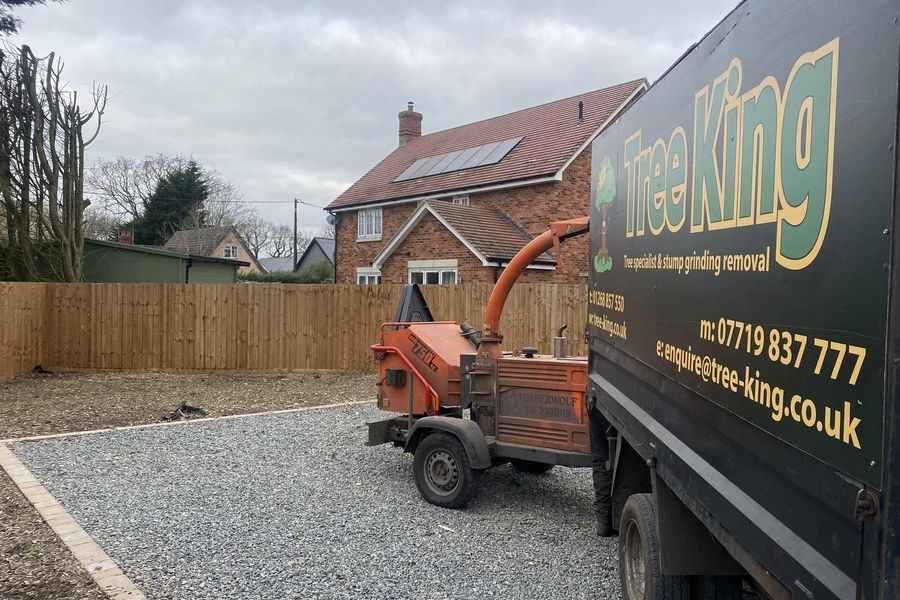 Grounds & Garden Clearance by Tree King
